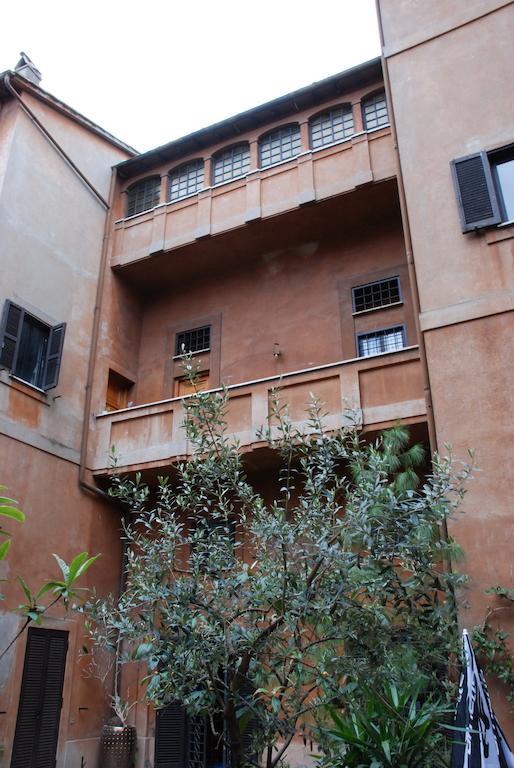 Palazzo Velli Suites Rome Exterior photo