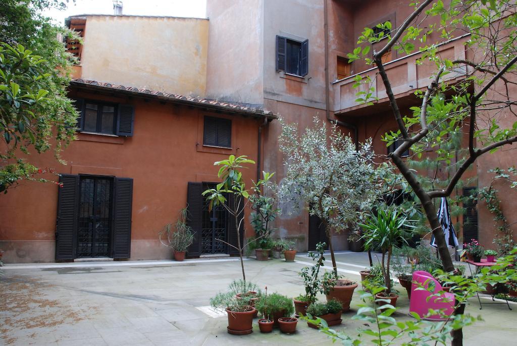 Palazzo Velli Suites Rome Exterior photo