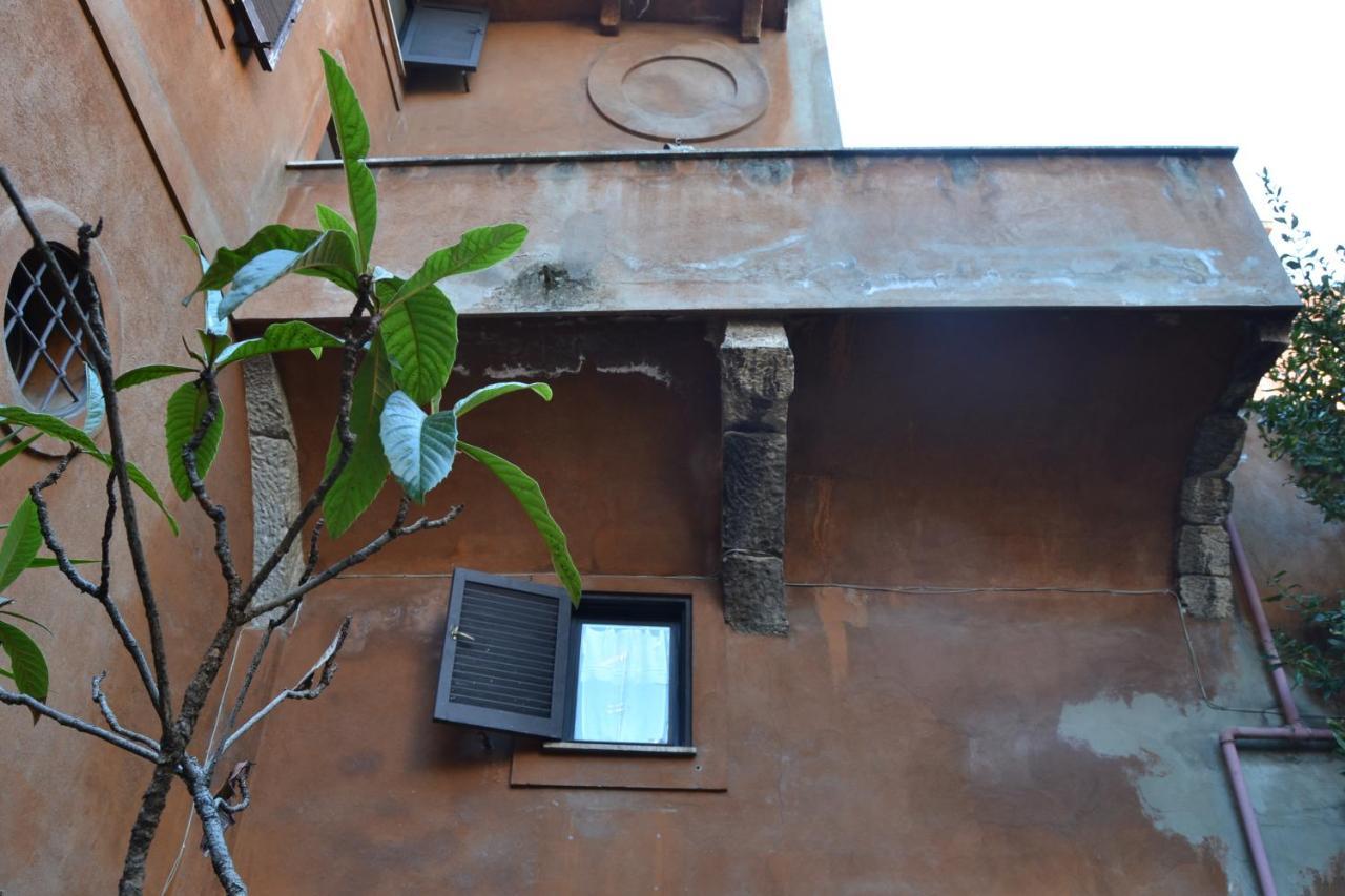 Palazzo Velli Suites Rome Exterior photo