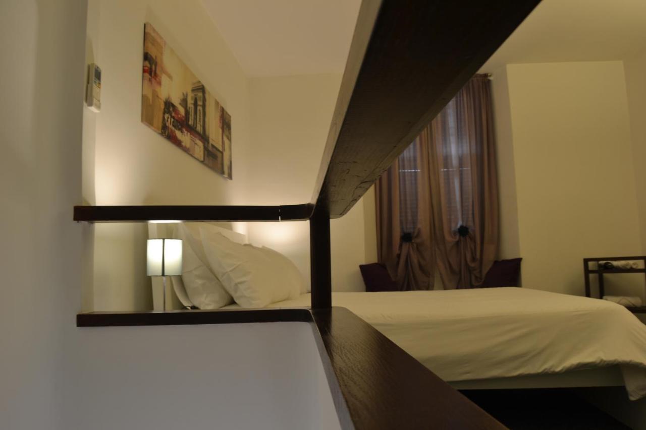 Palazzo Velli Suites Rome Exterior photo